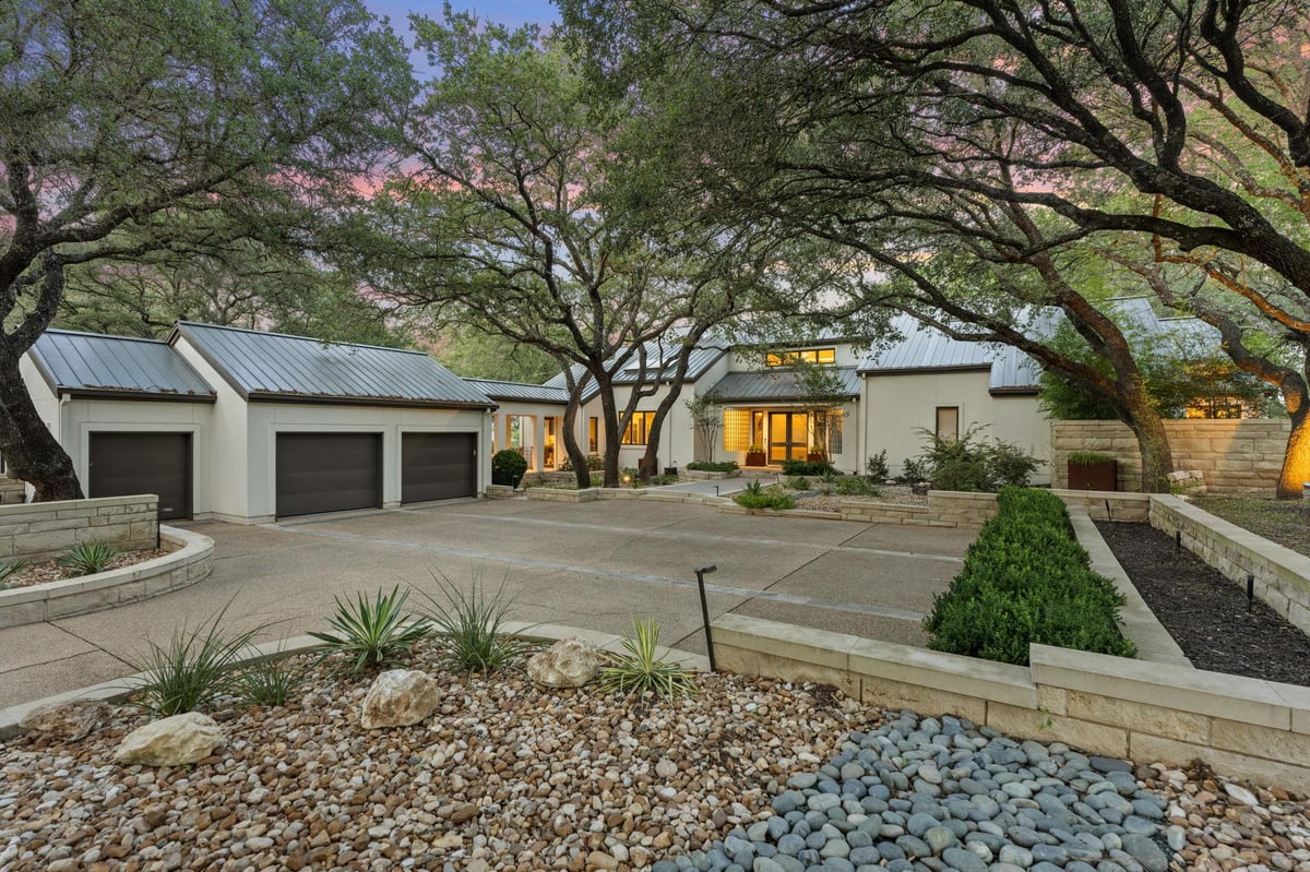 View 27033 Masters PKWY in Ranch Sec 03 27033 Masters PKWY - front exterior - Luxury home in Ranch Sec 03, Spicewood, TX