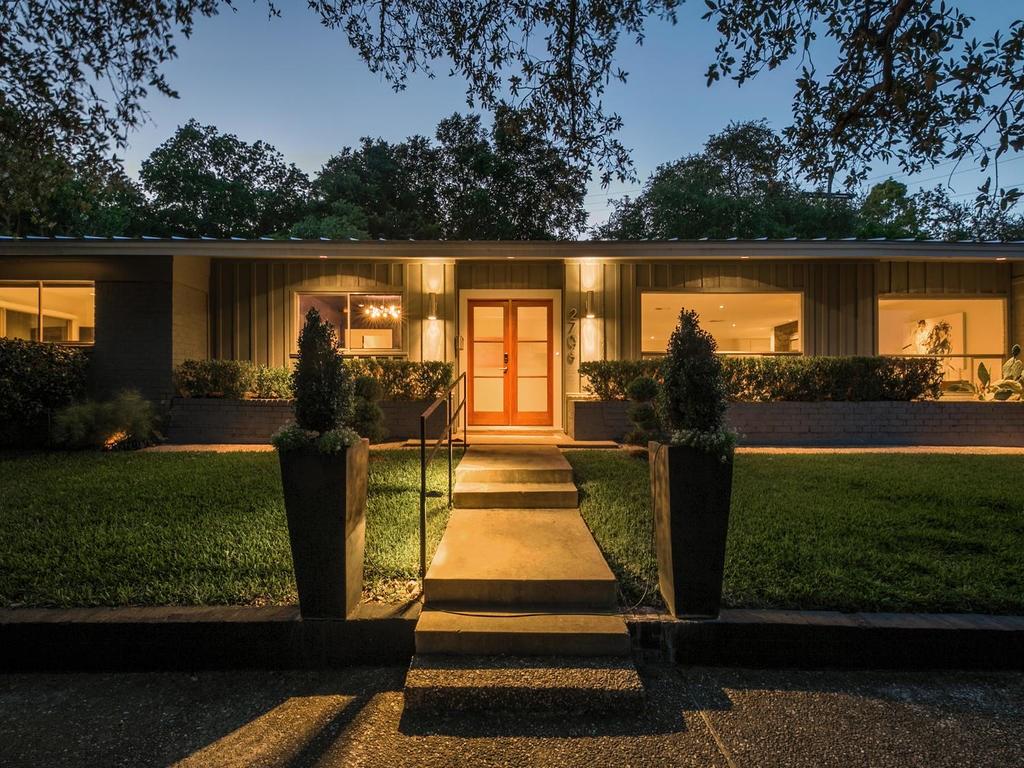 View 2706 Pecos ST in Brown Herman Add 02 Sec 01 2706 Pecos ST - property photo 1 - Luxury home in Brown Herman Add 02 Sec 01, Austin, TX
