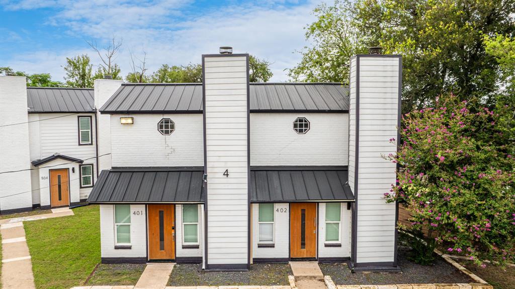 View 2706 Wheless LN Unit #Bldg 4 in Vista Alegre 02 2706 Wheless LN Unit #Bldg 4 - property photo 1 - Luxury home in Vista Alegre 02, Austin, TX
