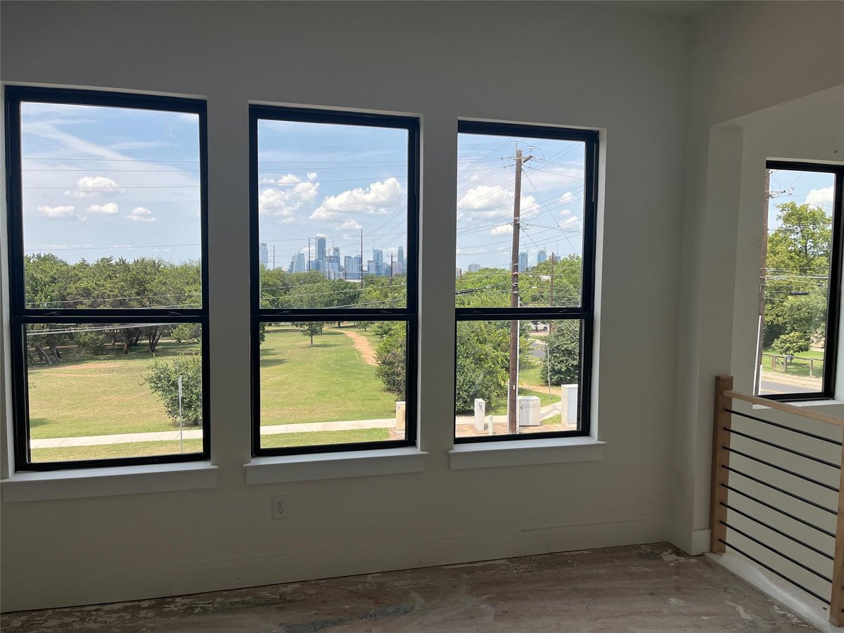 View 2707 Dulce LN Unit #6 in Enclave at Dulce Lane 2707 Dulce LN Unit #6 - front exterior - Luxury home in Enclave at Dulce Lane, Austin, TX