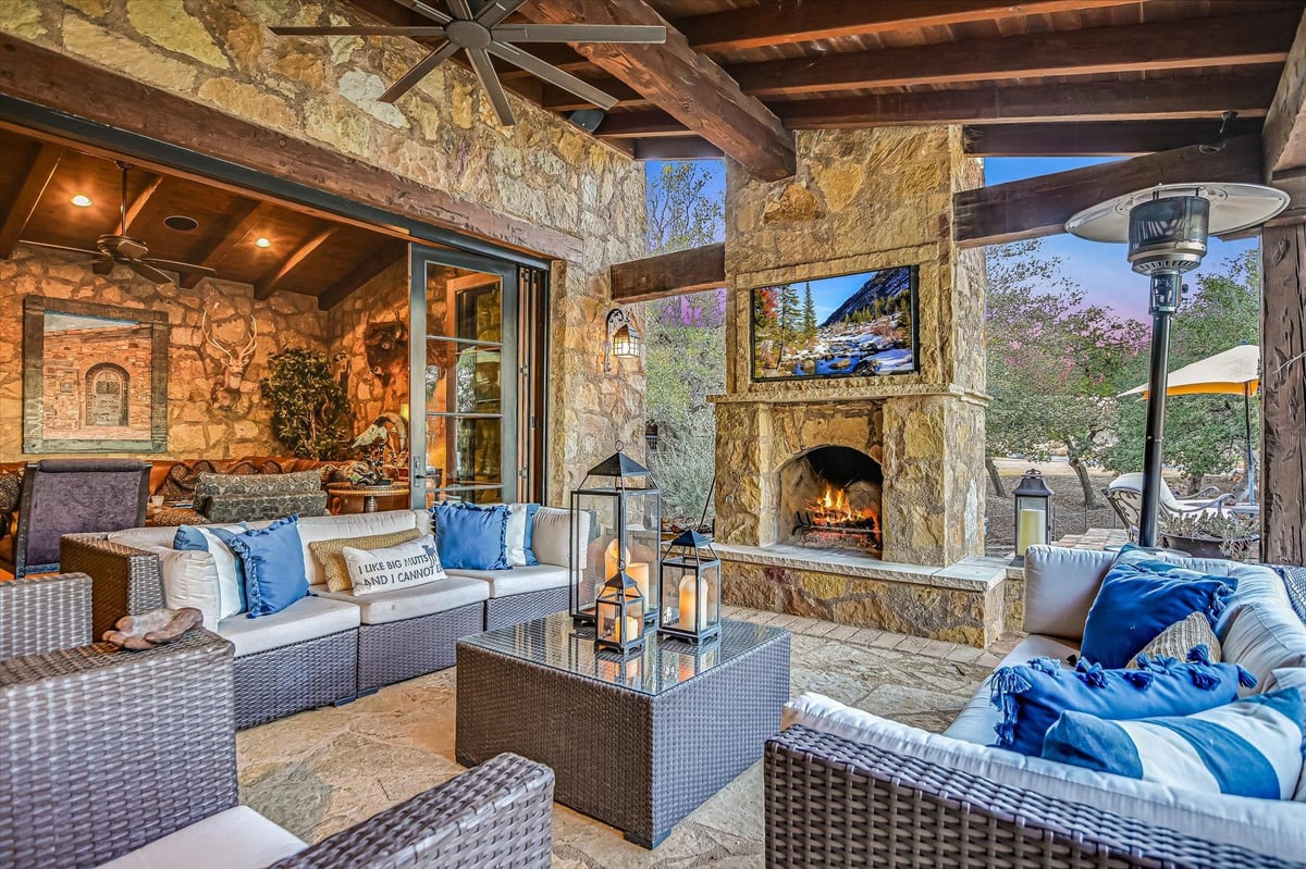 Kitchen at 271 La Serena Loop - 4 bed 5 bath home