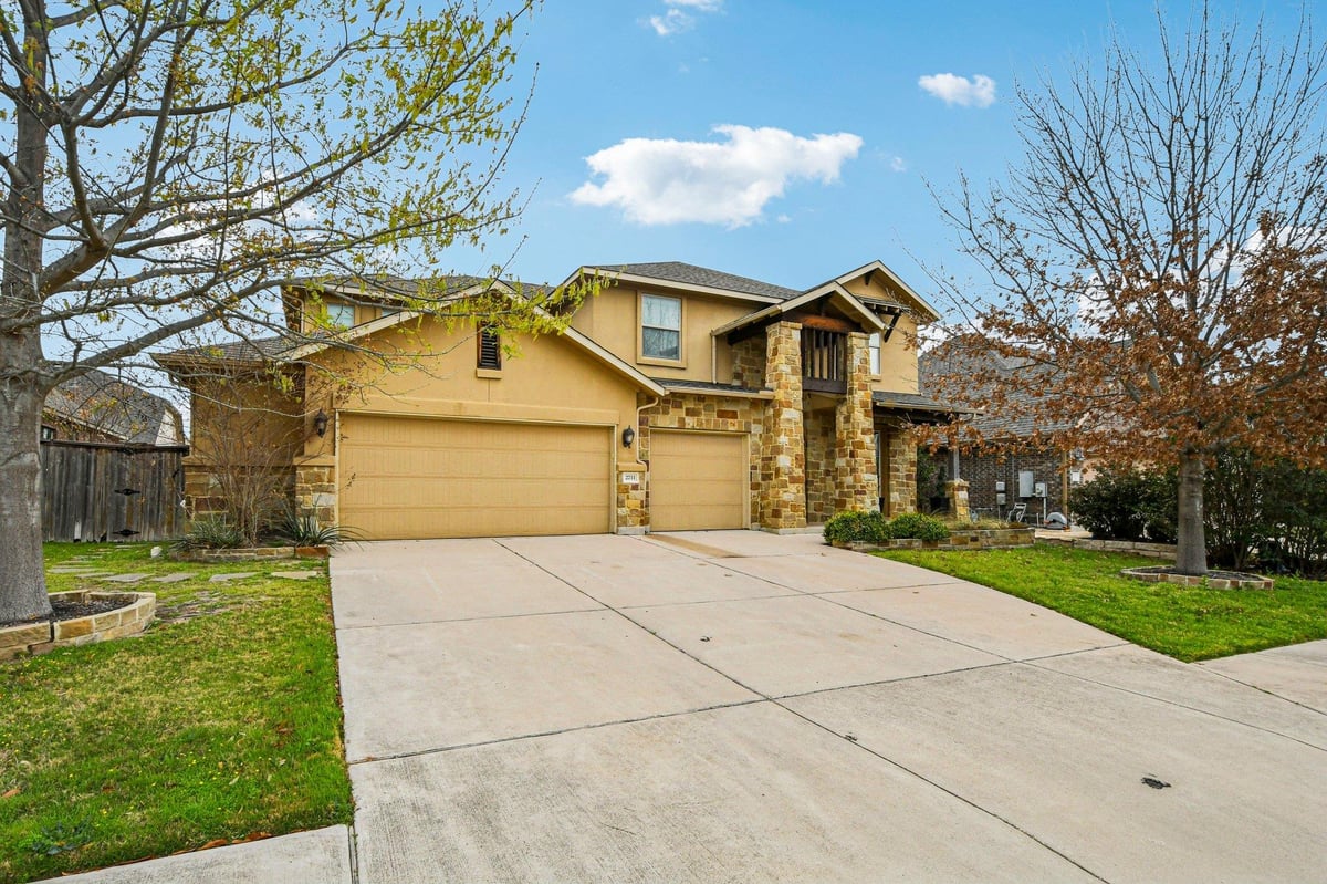 Kitchen at 2711 Saint Paul Rivera - 5 bed 3 bath home