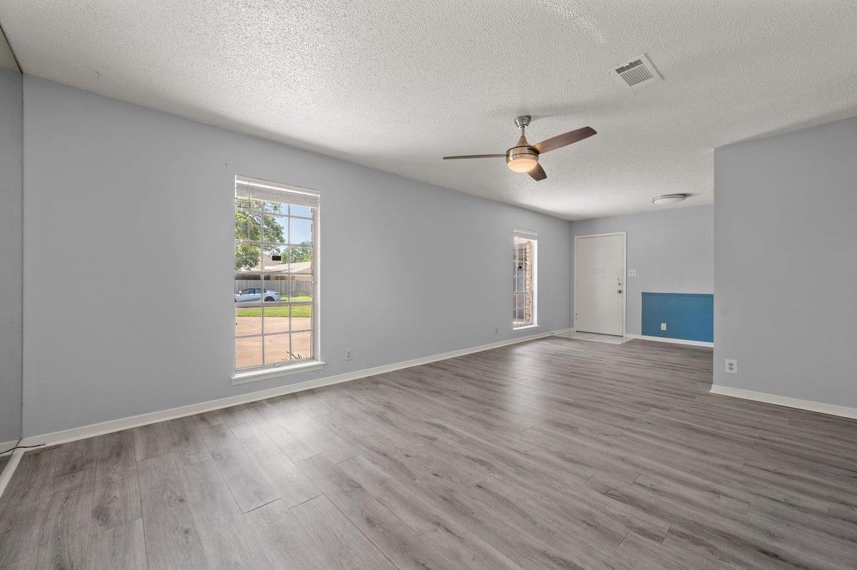 Bathroom at 2712 Thrushwood Dr Unit #A & B - Northwest Terrace Sec 02, Austin, TX