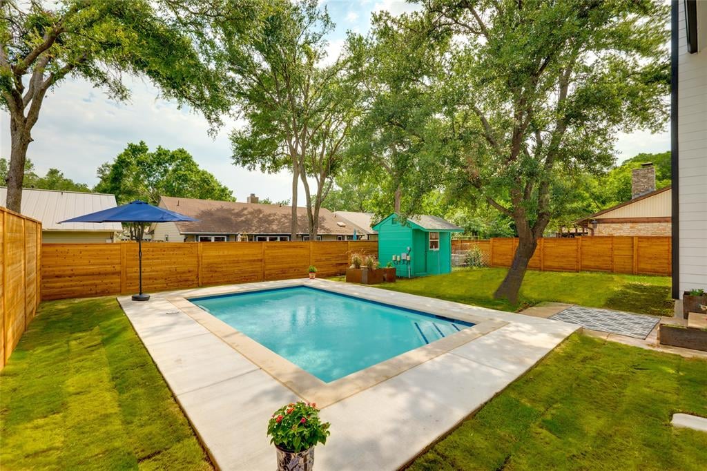 View 2715 Jorwoods in Cherry Creek Ph 07 Sec 01 Amd 2715 Jorwoods - front exterior - Luxury home in Cherry Creek Ph 07 Sec 01 Amd, Austin, TX