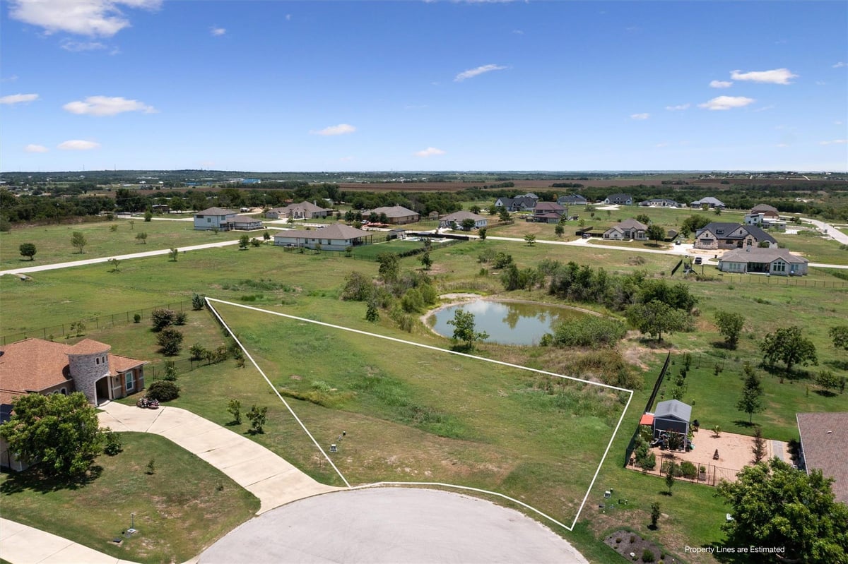 View 272 Gable St in Studio Estates Sec 2A 272 Gable St - front exterior - Luxury lot in Studio Estates Sec 2A, Kyle, TX