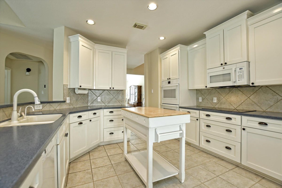 Kitchen at 2720 Loyaga Dr - 4 bed 2 bath home