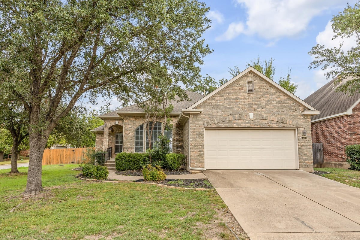 View 2726 Grimes Ranch RD in Steiner Ranch Ph 01 Sec 05b 2726 Grimes Ranch RD - property photo 1 - Luxury home in Steiner Ranch Ph 01 Sec 05b, Austin, TX