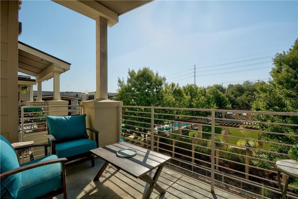 View 2733 Dulce LN Unit #634 in Denizen 2733 Dulce LN Unit #634 - front exterior - Luxury home in Denizen, Austin, TX