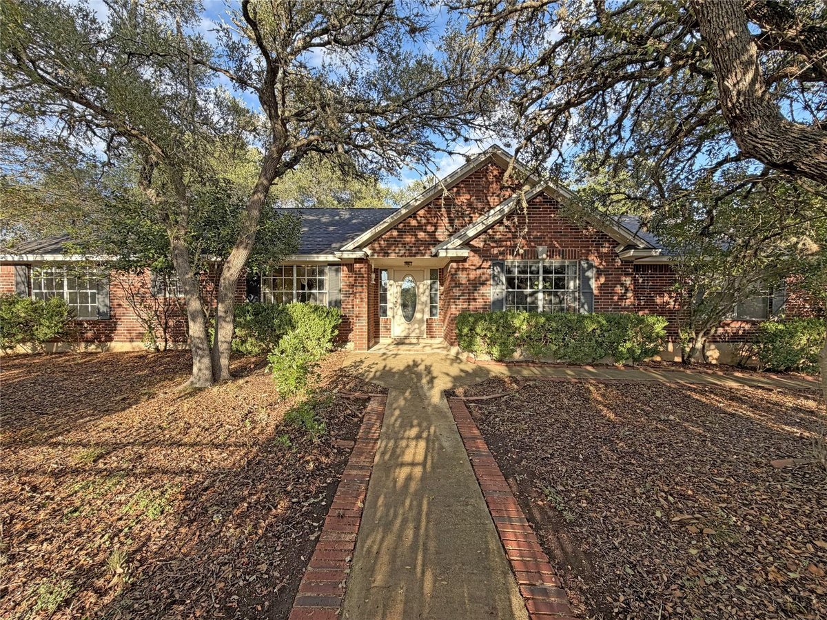 View 2741 Connie Dr in Village West 2741 Connie Dr - front exterior - Luxury home in Village West, Canyon Lake, TX