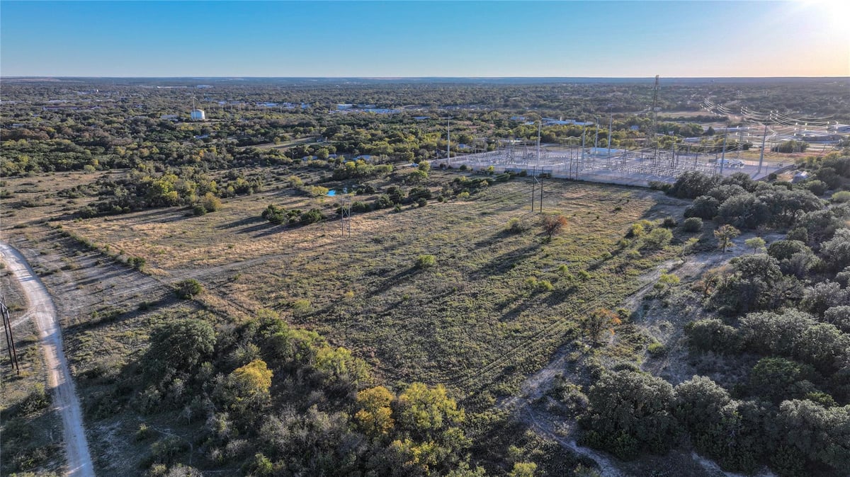 Primary bedroom at 275 Cr 3401 - 110, Lampasas, TX