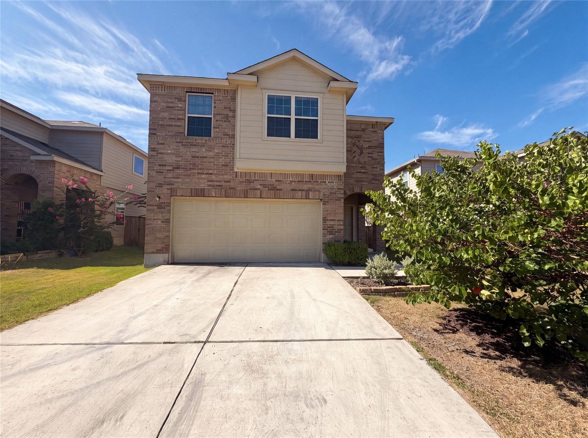 View 276 Circle WAY Unit #26E in SONTERRA I CONDOS 276 Circle WAY Unit #26E - front exterior - Luxury home in SONTERRA I CONDOS, Jarrell, TX