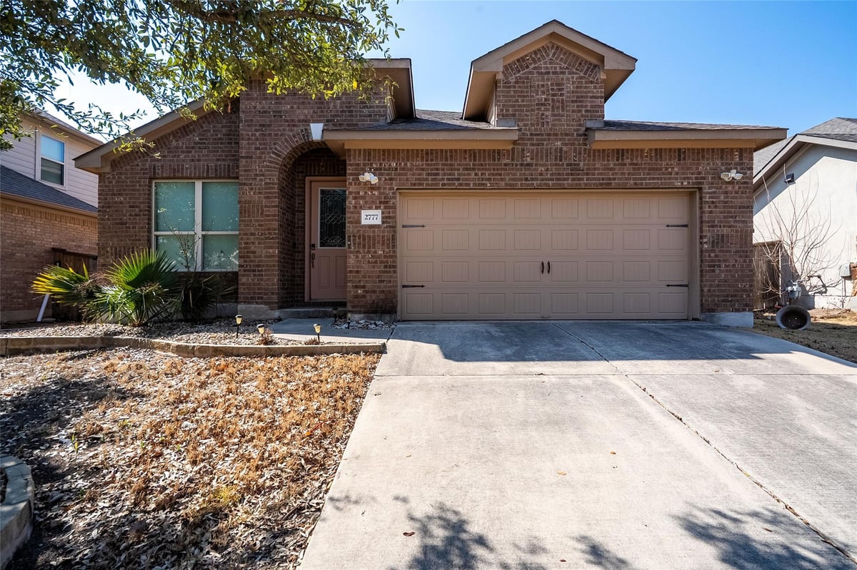 View 2777 Santa Ana Ln in Paloma Lake Sec 5 2777 Santa Ana Ln - front exterior - Luxury home in Paloma Lake Sec 5, Round Rock, TX