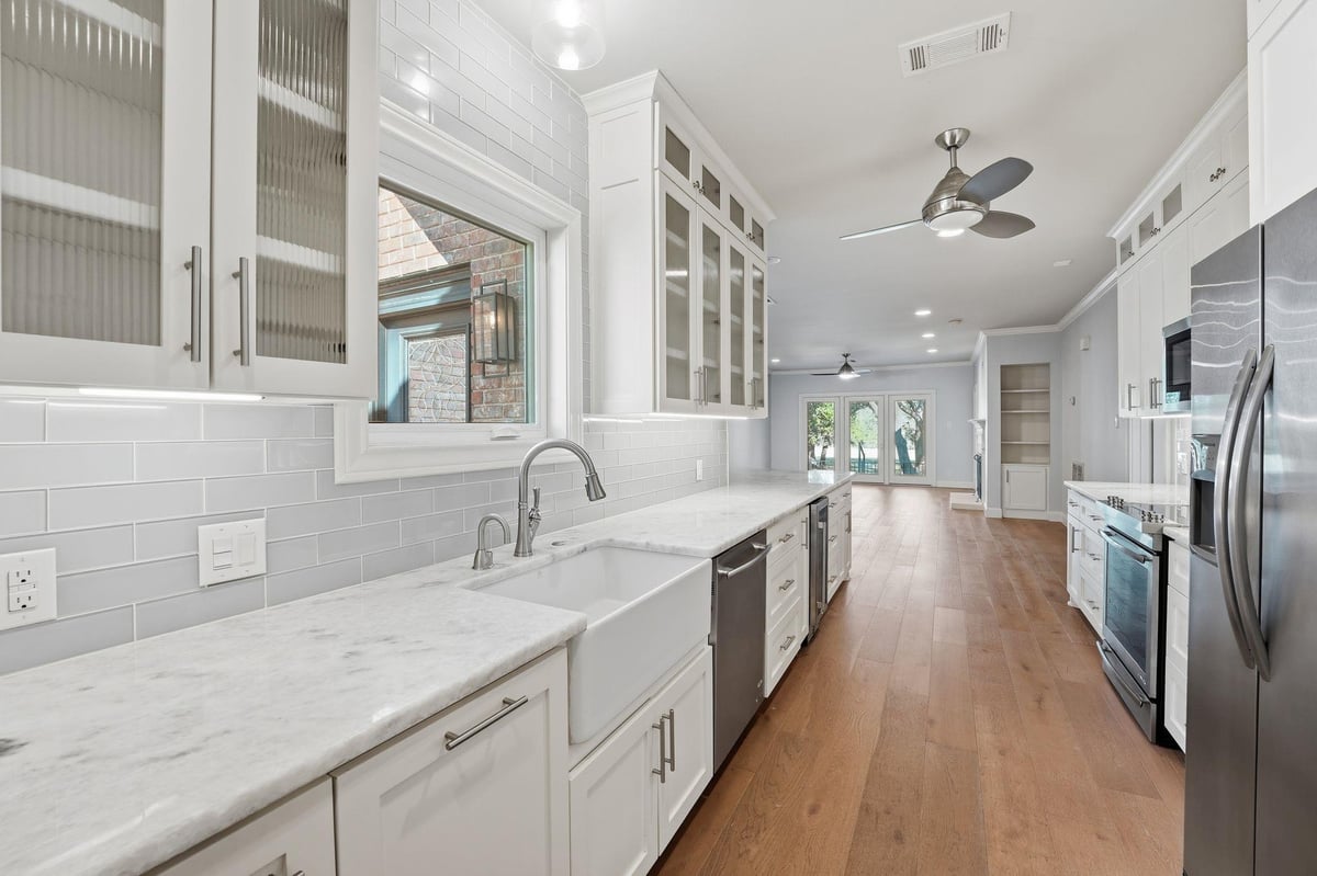 Living area at 28 Tournament Way - 2 bed 2 bath home