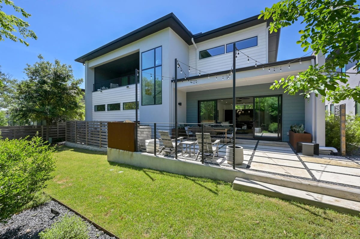 View 2800 Del Curto RD Unit #3 in Milam Grove 2800 Del Curto RD Unit #3 - property photo 1 - Luxury home in Milam Grove, Austin, TX
