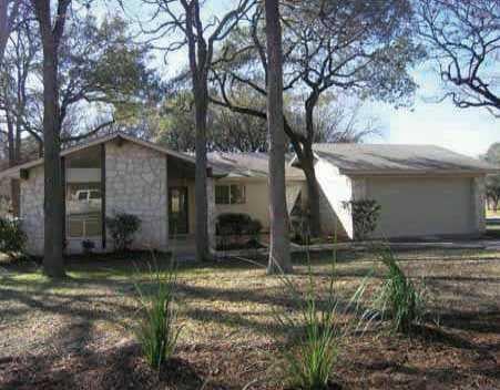 View 2800 Down Cv in Horseshoe Bend Sec 2 2800 Down Cv - property photo 1 - Luxury home in Horseshoe Bend Sec 2, Austin, TX