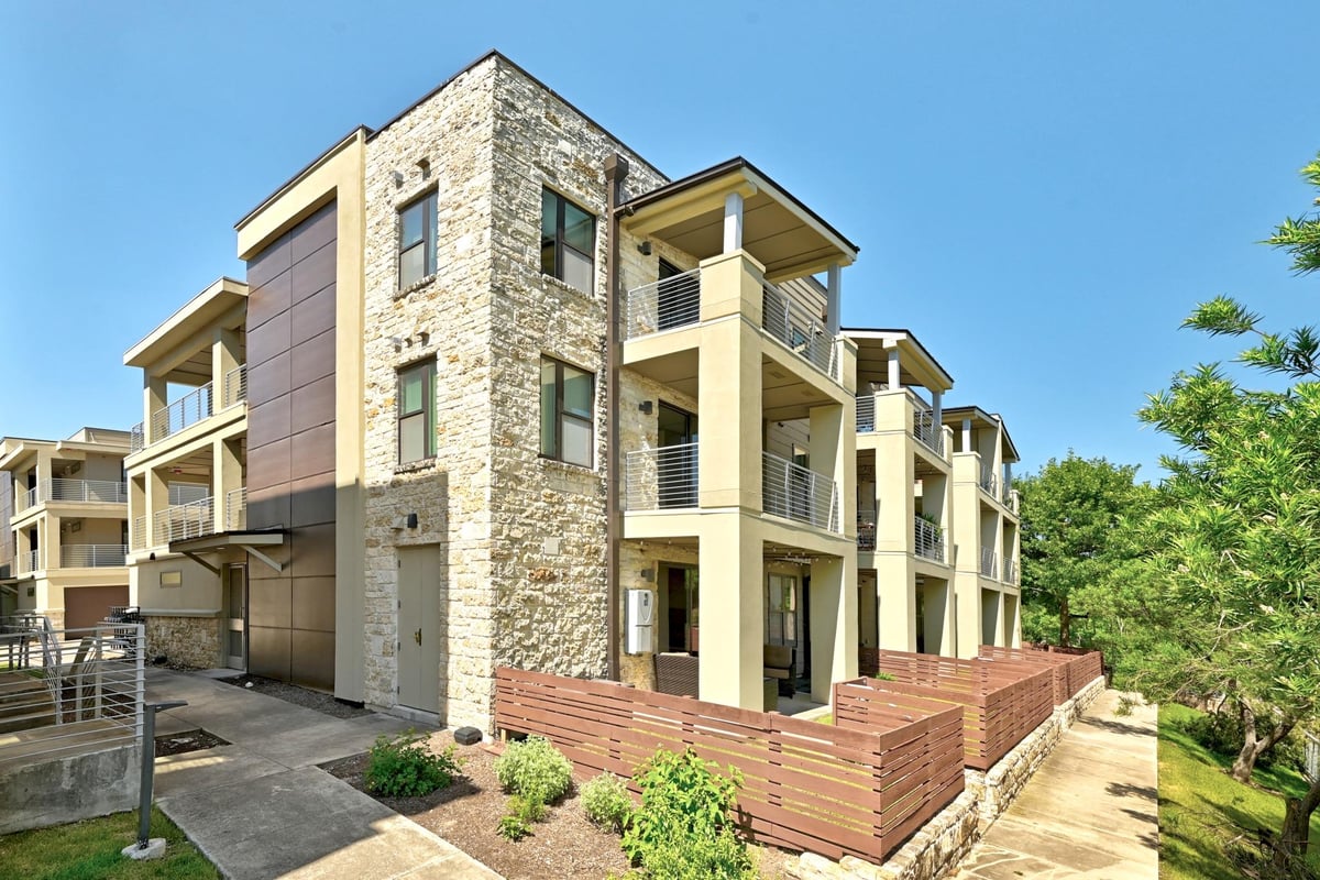 View 2801 Dulce LN Unit #722 in Denizen Condo Amd 2801 Dulce LN Unit #722 - front exterior - Luxury home in Denizen Condo Amd, Austin, TX