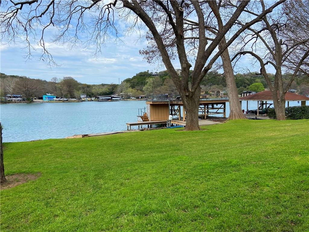 View 2804 Rivercrest Dr in Lake Austin 2804 Rivercrest Dr - property photo 1 - Luxury home in Lake Austin, Austin, TX