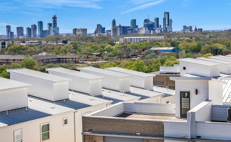 2805 McCurdy St Unit #10 - front exterior - Luxury home in Mueller, Austin, TX