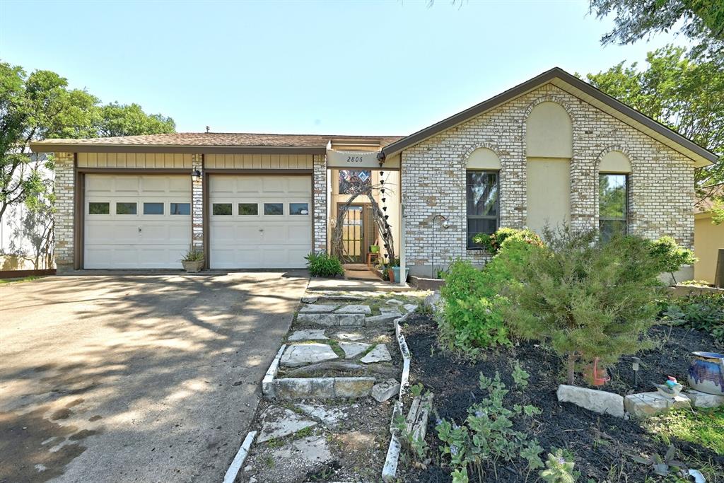View 2806 Jorwoods Dr in Cherry Creek Ph 07 Sec 01 Amd 2806 Jorwoods Dr - front exterior - Luxury home in Cherry Creek Ph 07 Sec 01 Amd, Austin, TX