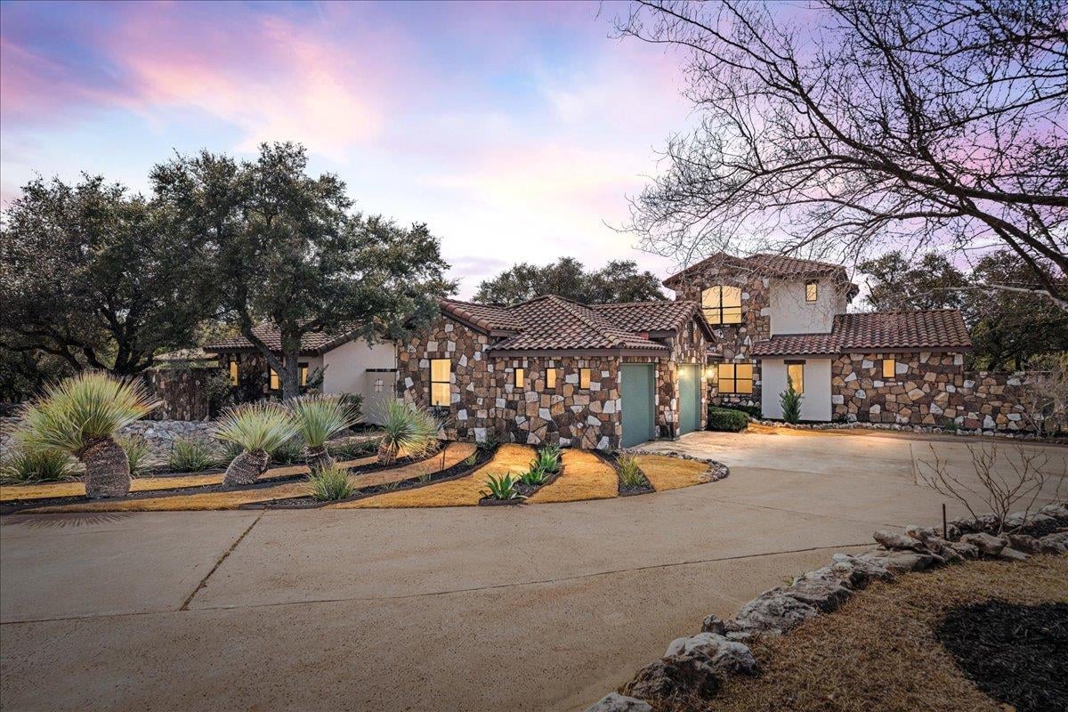 Living area at 2808 & 2804 Fall Creek Estates Dr - 3 bed 3 bath home