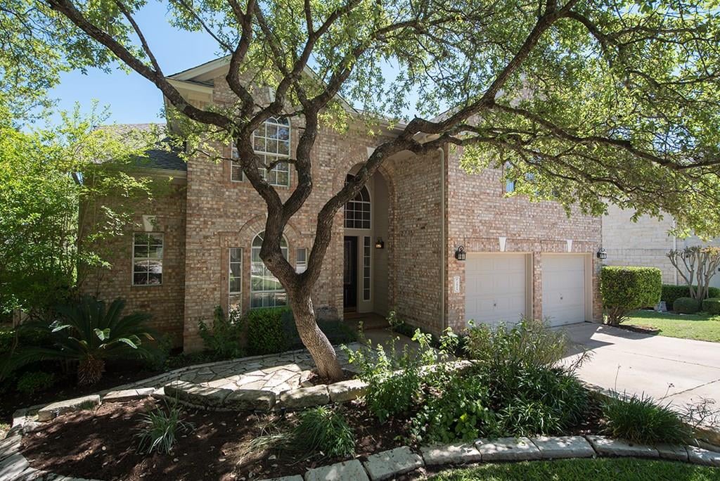 2809 Fortuna DR - front exterior - Luxury home in Lake Pointe Ph 01a, Austin, TX