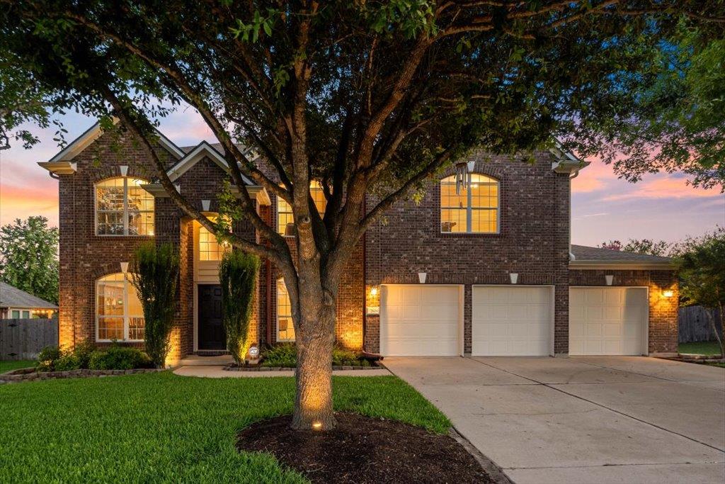 View 2809 Moving Water LN in Lakeside At Blackhawk Sec 04 2809 Moving Water LN - front exterior - Luxury home in Lakeside At Blackhawk Sec 04, Pflugerville, TX