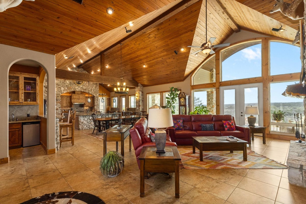 Kitchen at 2810 Bridlewood Ranches Dr. - 5 bed 4 bath home