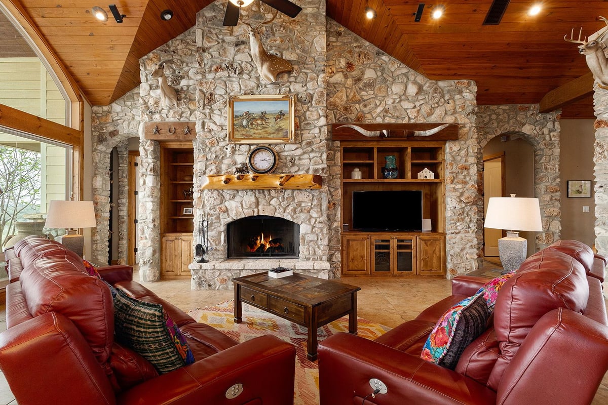 Primary bedroom at 2810 Bridlewood Ranches Dr. - 5 bed 4 bath home