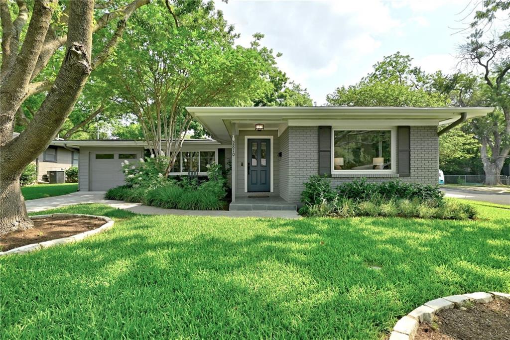 View 2810 W 50th ST in Highland Village Sec 02 Pt 03 2810 W 50th ST - front exterior - Luxury home in Highland Village Sec 02 Pt 03, Austin, TX