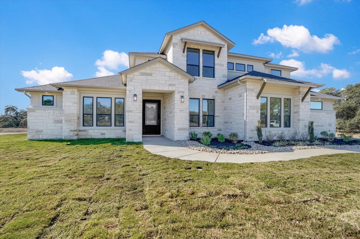 View 2813 Pale Branch Dr in Leander Estates Ph 1 2813 Pale Branch Dr - front exterior - Luxury home in Leander Estates Ph 1, Leander, TX