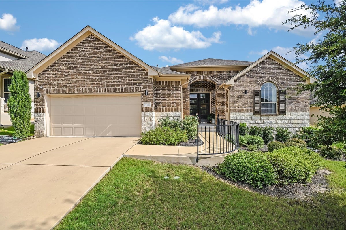 View 2851 Reunion Blvd in Reunion Ranch Ph Three Sec Two 2851 Reunion Blvd - front exterior - Luxury home in Reunion Ranch Ph Three Sec Two, Austin, TX