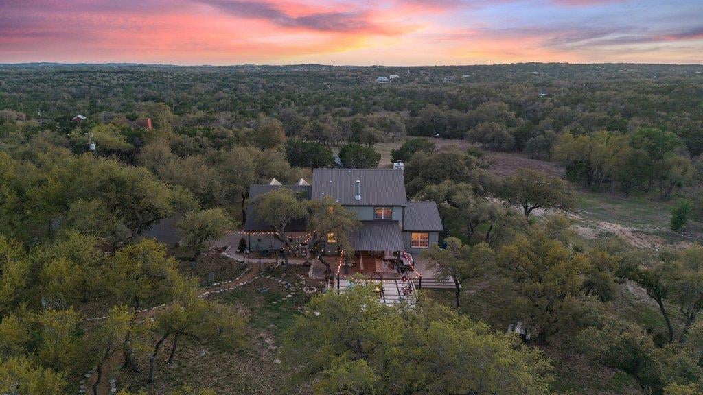 View 290 Sunset Rdg in Sundance Estates 290 Sunset Rdg - front exterior - Luxury home in Sundance Estates, Dripping Springs, TX