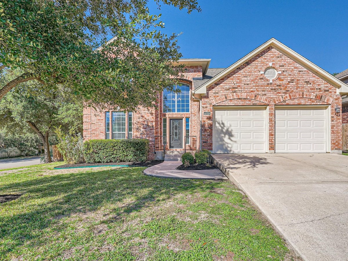 View 2900 Grimes Ranch Rd in Steiner Ranch Ph 01 Sec 05A 2900 Grimes Ranch Rd - front exterior - Luxury home in Steiner Ranch Ph 01 Sec 05A, Austin, TX