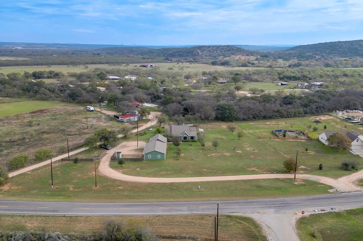 View 2901 Fm 1980 in Claiborne Acres 2901 Fm 1980 - front exterior - Luxury home in Claiborne Acres, Marble Falls, TX
