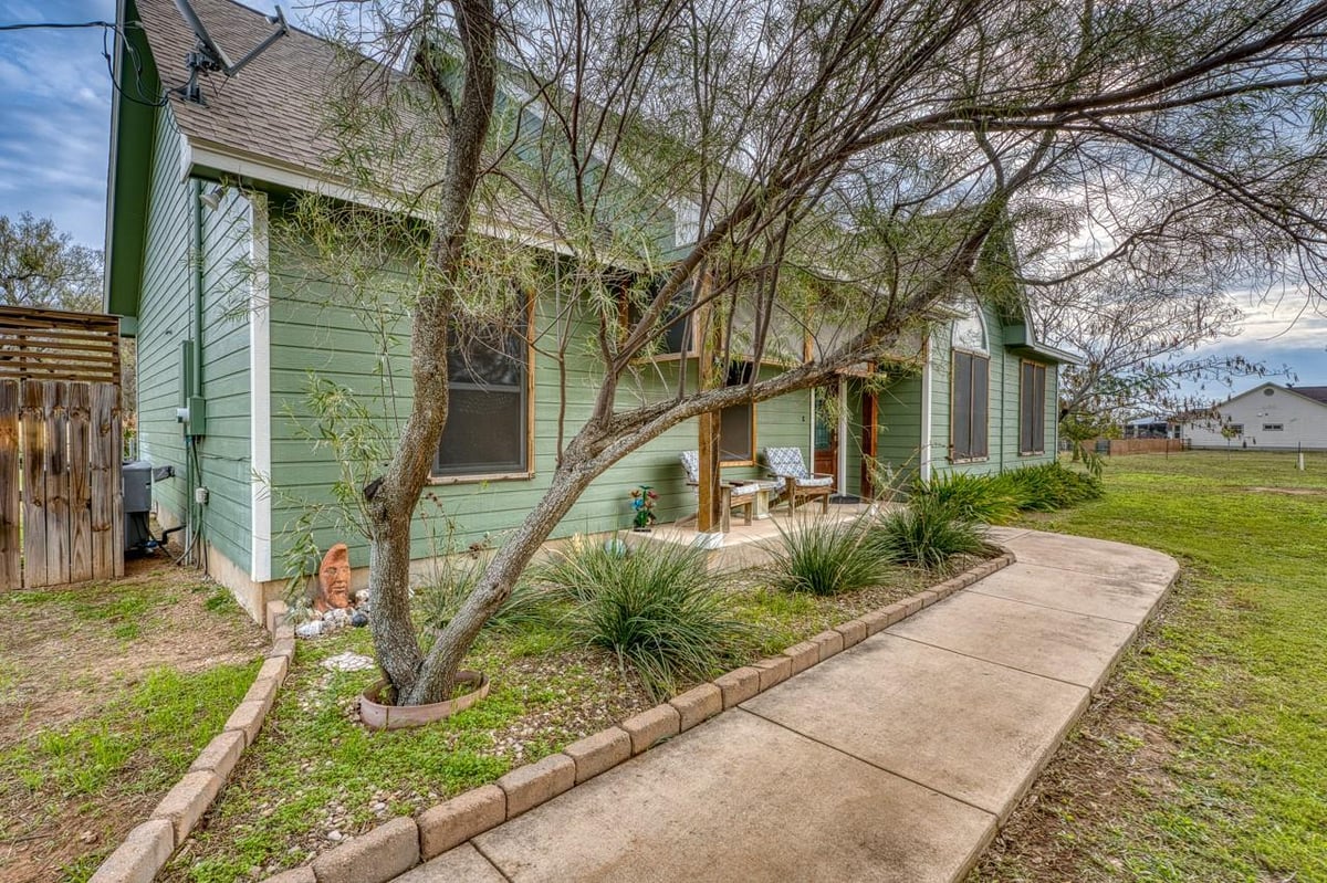 Primary bedroom at 2901 Fm 1980 - 3 bed 2 bath home