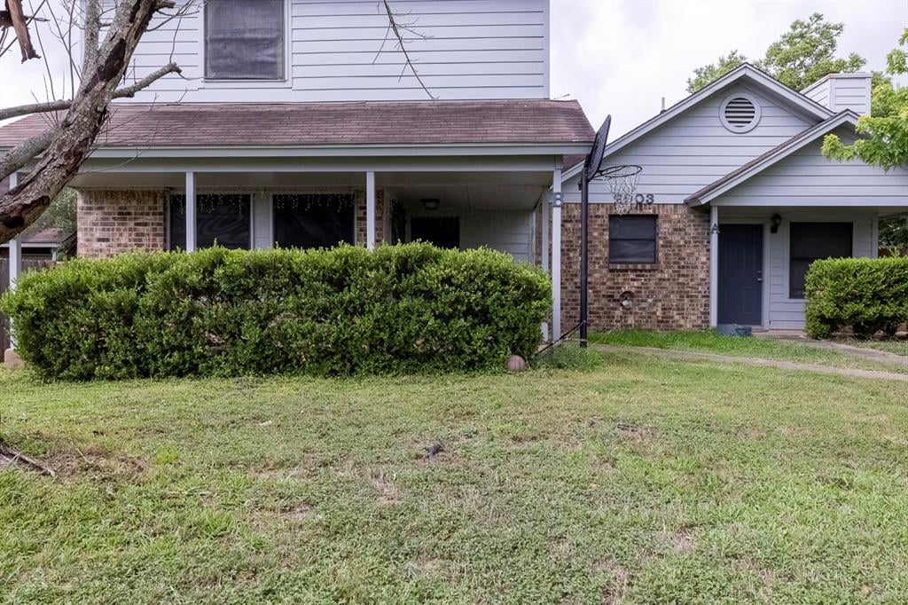 View 2903 W Slaughter LN Unit #B in Tanglewood Forest Sec 04 Ph F 2903 W Slaughter LN Unit #B - property photo 1 - Luxury home in Tanglewood Forest Sec 04 Ph F, Austin, TX