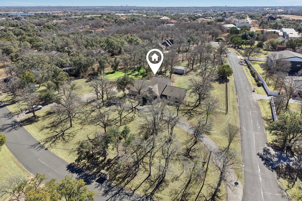 View 2906 Post River Rd in Breakaway Park 2906 Post River Rd - front exterior - Luxury home in Breakaway Park, Cedar Park, TX