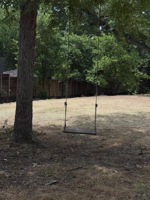 View 2907 Oaklane Dr in Barton Hills Sec 02 2907 Oaklane Dr - property photo 1 - Luxury lot in Barton Hills Sec 02, Austin, TX