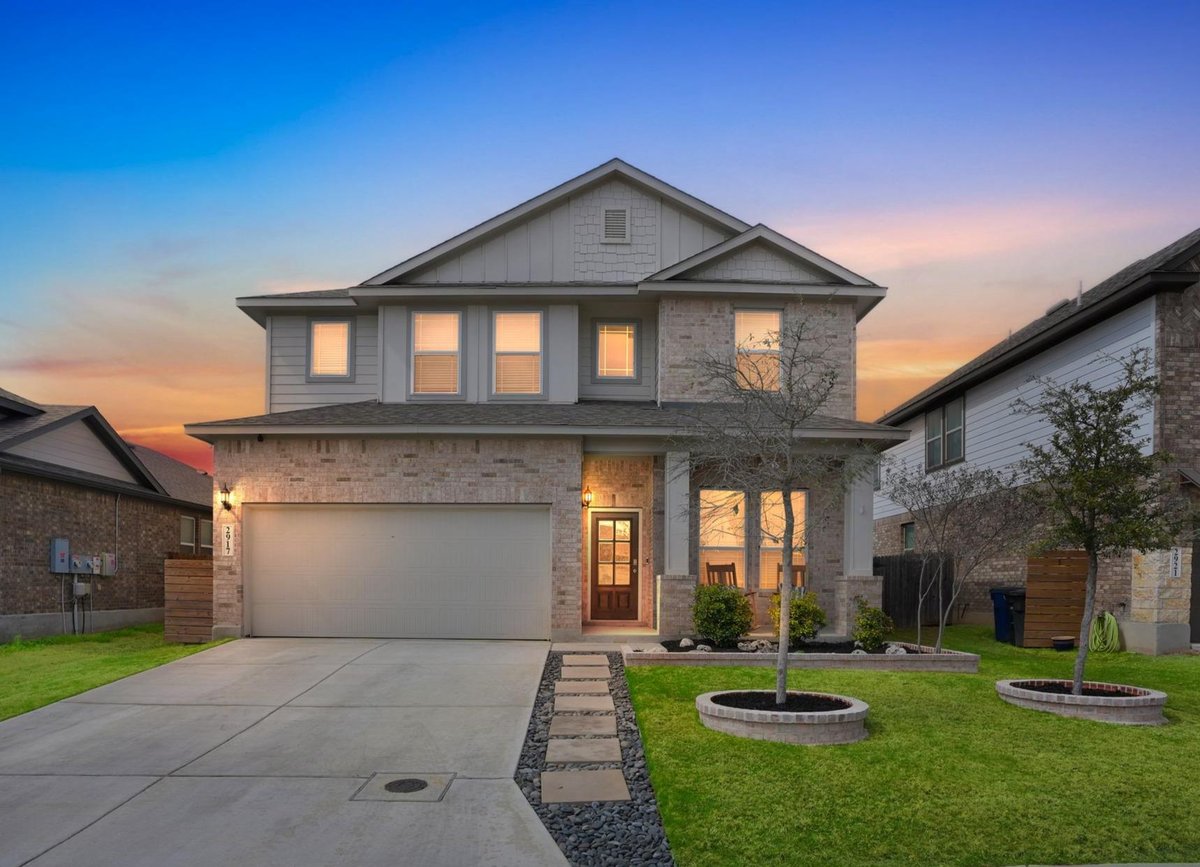 View 2917 Tuaber in Wasser Ranch Un 2 2917 Tuaber - front exterior - Luxury home in Wasser Ranch Un 2, New Braunfels, TX