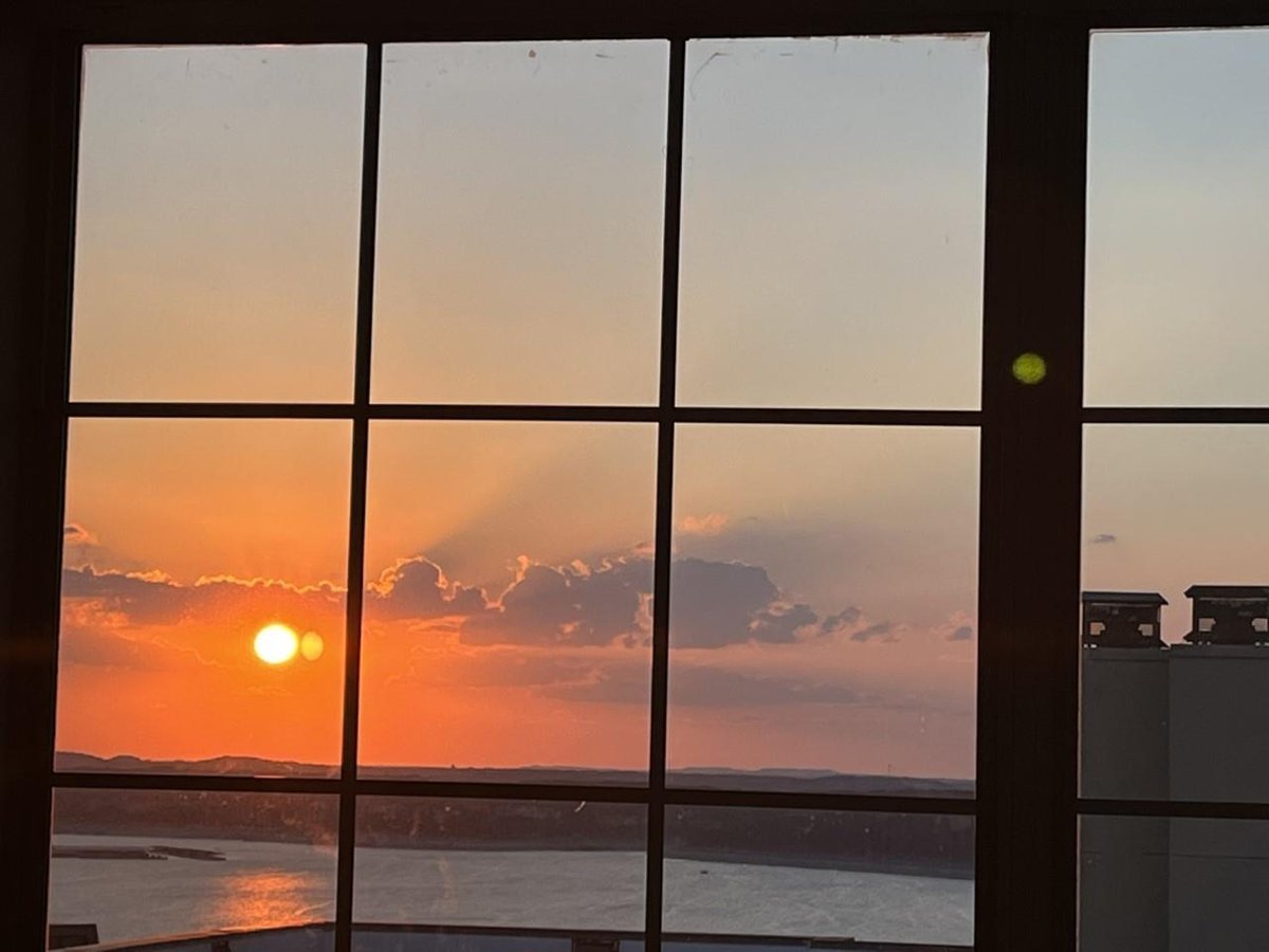 Living area at 2918 Ranch Road 620 N Unit #281 - 3 bed 3 bath home