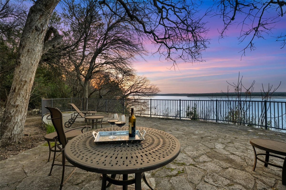 View 2918 Ranch Road 620 Unit #C120 in Austin 2918 Ranch Road 620 Unit #C120, photo 1, Austin, Austin, TX