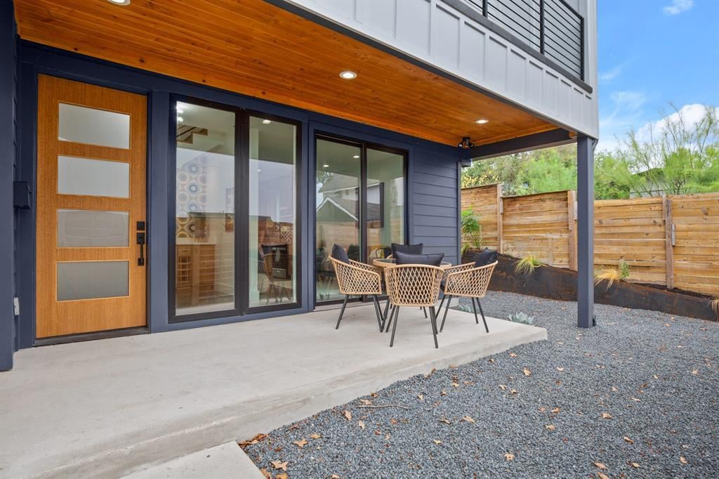 Living area at 2919 E 13th St Unit #2 - 2 bed 2 bath home