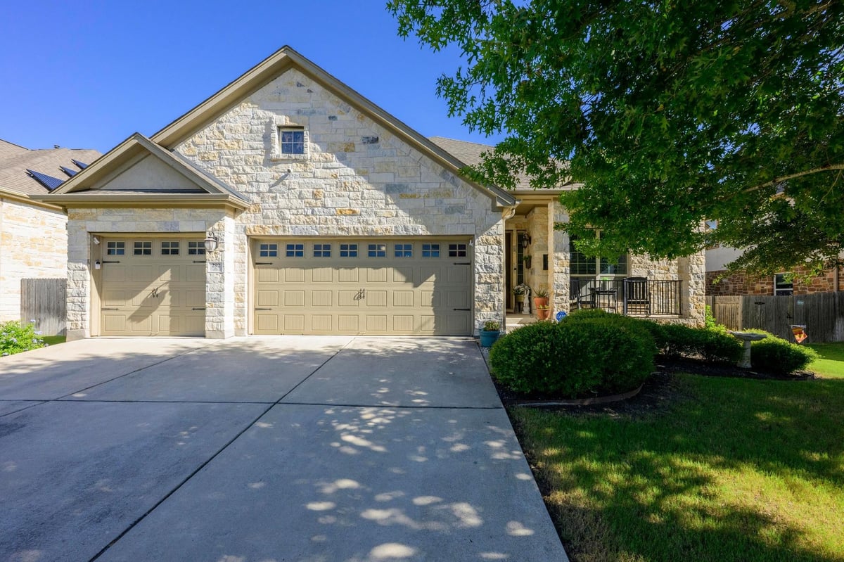View 292 Swallowtail DR in Highpointe Ph V Sec Two 292 Swallowtail DR - front exterior - Luxury home in Highpointe Ph V Sec Two, Austin, TX
