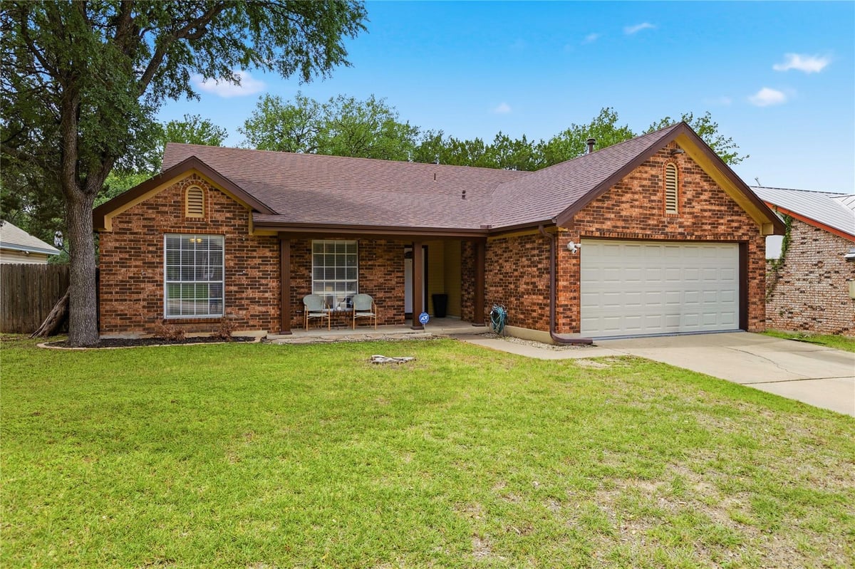 View 2922 Wickersham Ln in Sunridge Park Sec 1 2922 Wickersham Ln - front exterior - Luxury home in Sunridge Park Sec 1, Austin, TX