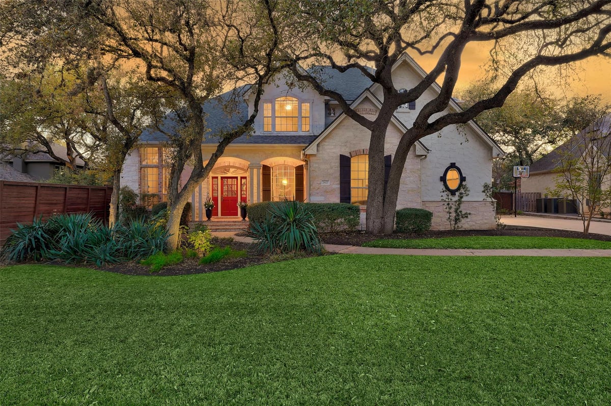 View 2927 Chatelaine DR in Treemont Ph B Sec 05 Rep 2927 Chatelaine DR - front exterior - Luxury home in Treemont Ph B Sec 05 Rep, Austin, TX
