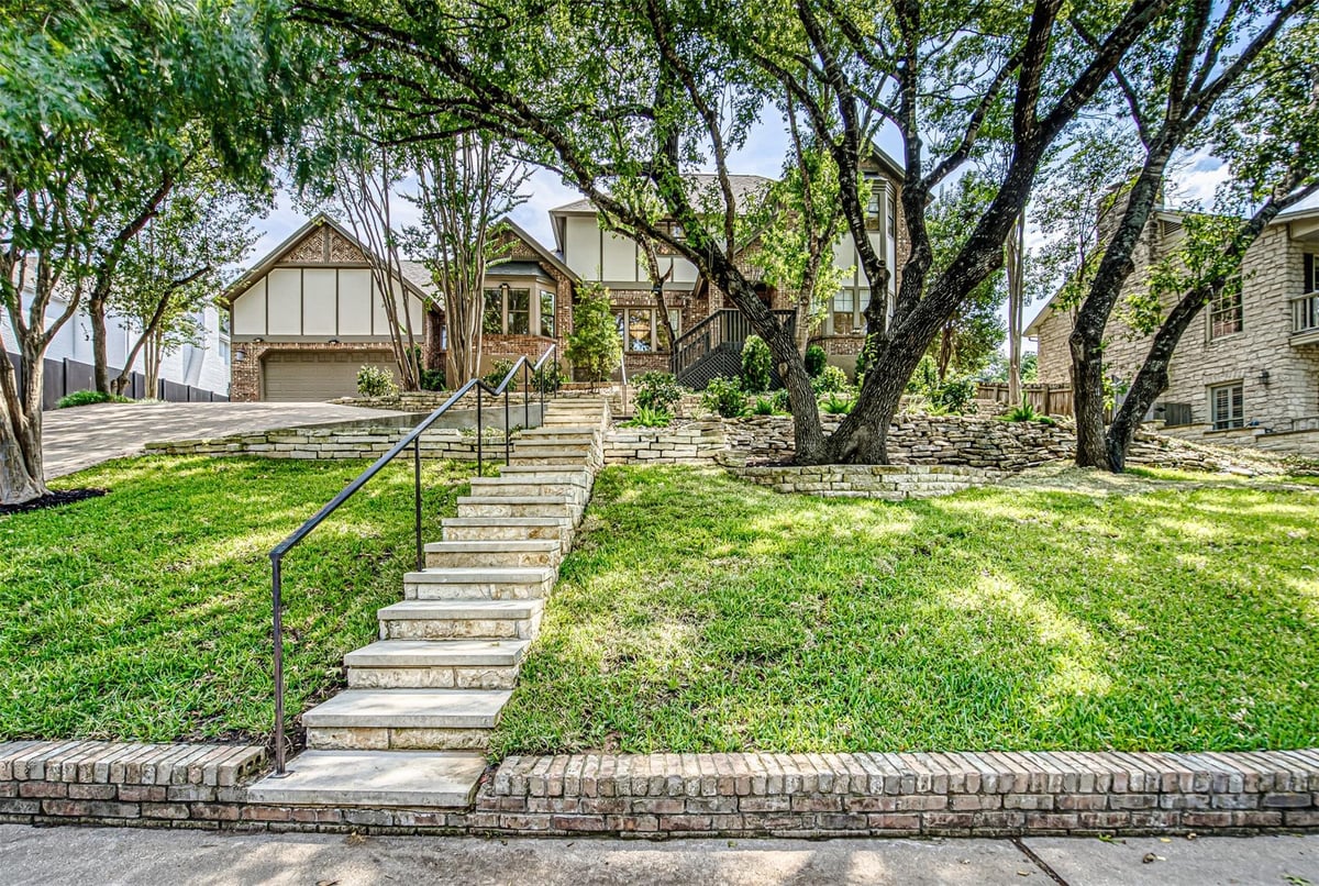 View 2935 Thousand Oaks DR in Beecave Woods Sec 04 2935 Thousand Oaks DR - front exterior - Luxury home in Beecave Woods Sec 04, Austin, TX