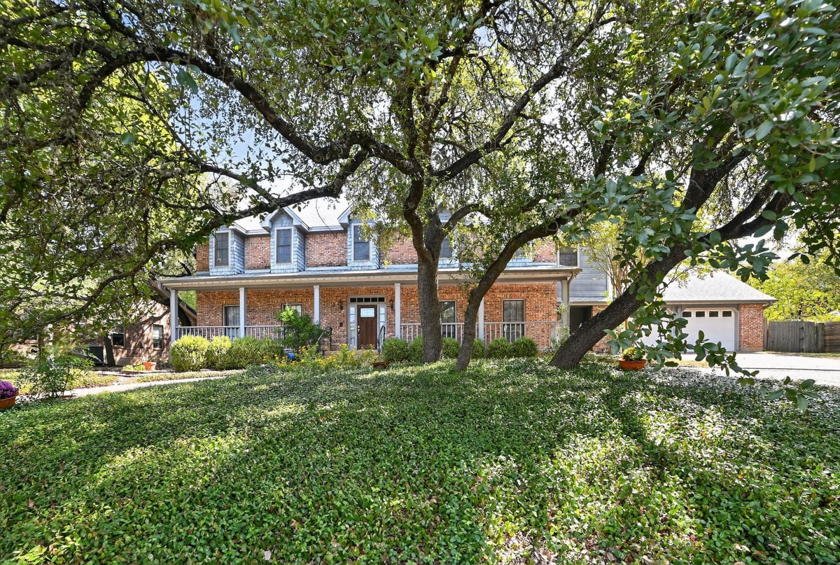 View 2943 Thousand Oaks DR in Beecave Wood Sec 04 2943 Thousand Oaks DR - front exterior - Luxury home in Beecave Wood Sec 04, Austin, TX