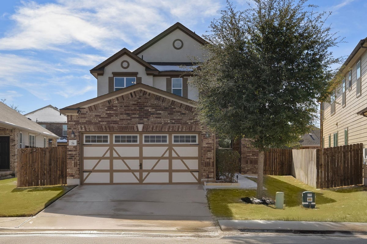 View 2950 E Old Settlers Blvd Unit #79 in Pioneer Point Sub 2950 E Old Settlers Blvd Unit #79 - front exterior - Luxury home in Pioneer Point Sub, Round Rock, TX