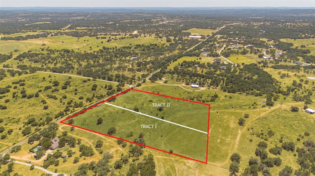 View 2965 Old Marble Falls RD in n/a 2965 Old Marble Falls RD - front exterior - Luxury lot in n/a, Blanco, TX
