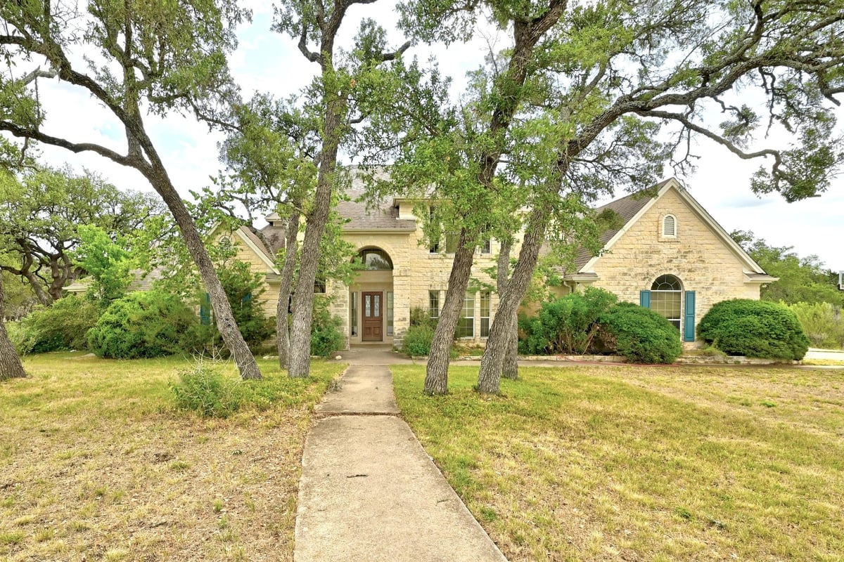 View 3 Coach House Rd in Heritage Oaks 3 Coach House Rd - front exterior - Luxury home in Heritage Oaks, Austin, TX